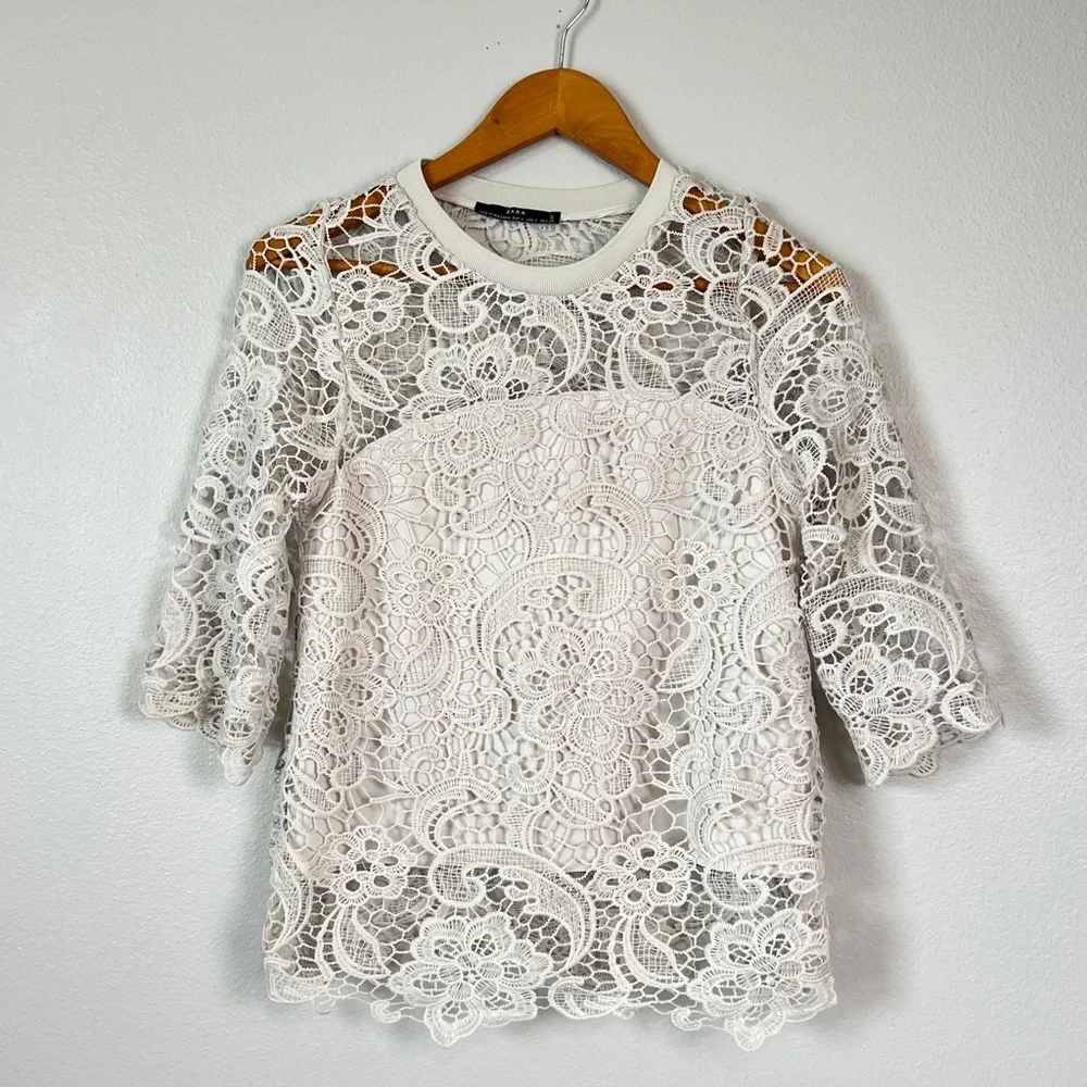 Zara Light Gray Lace Crochet with Inlay 3/4 Sleeve Top - Picture 2 of 6